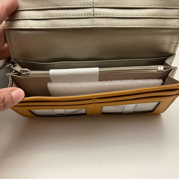 Nine West Women Wallet - Picture 3 of 6